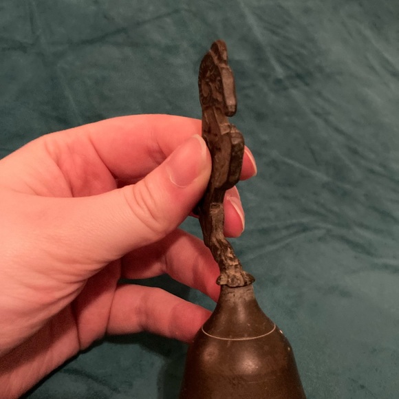 Vintage Metal Bell With Ram Top Detail - Picture 9 of 13
